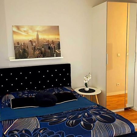 Homecomfort Apartament Delux Warsaw Ngoại thất bức ảnh