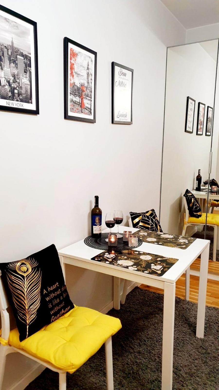 Homecomfort Apartament Delux Warsaw Ngoại thất bức ảnh